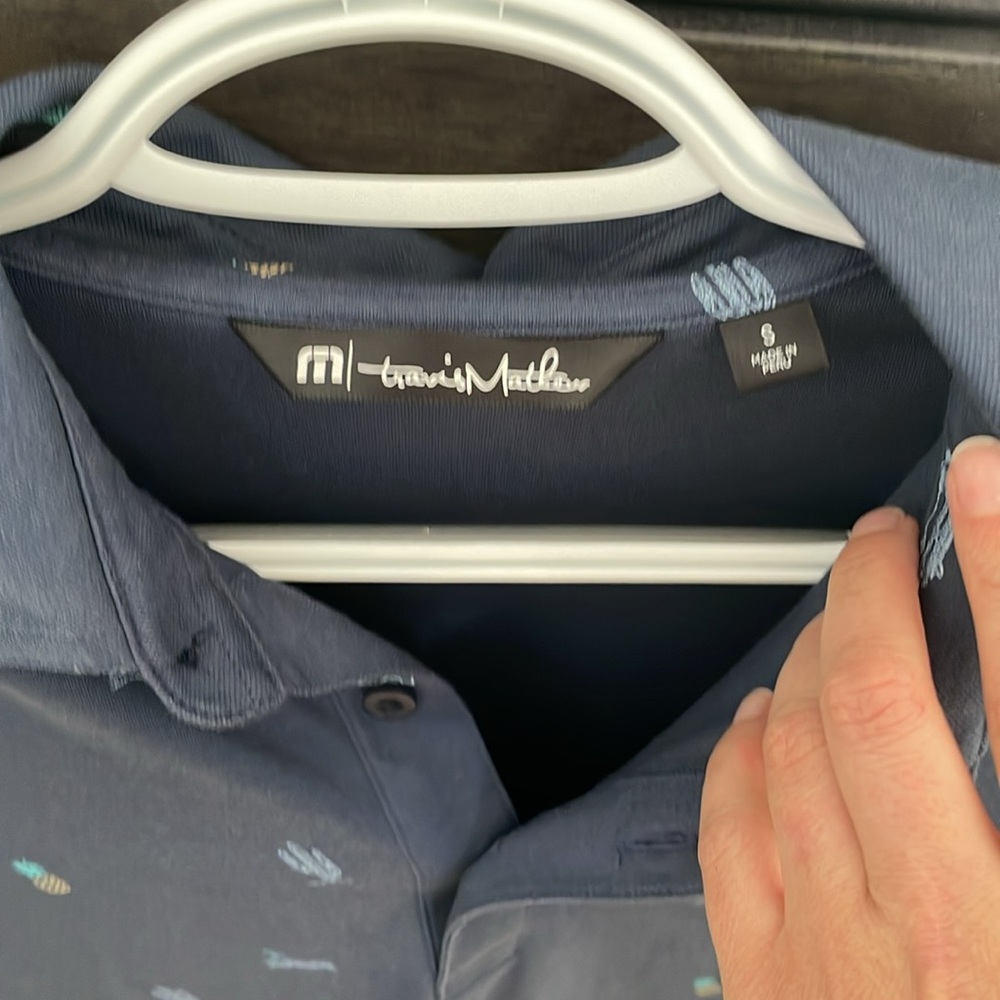 Travis Mathew Navy Blue Polo Size Small - Picture 3 of 9